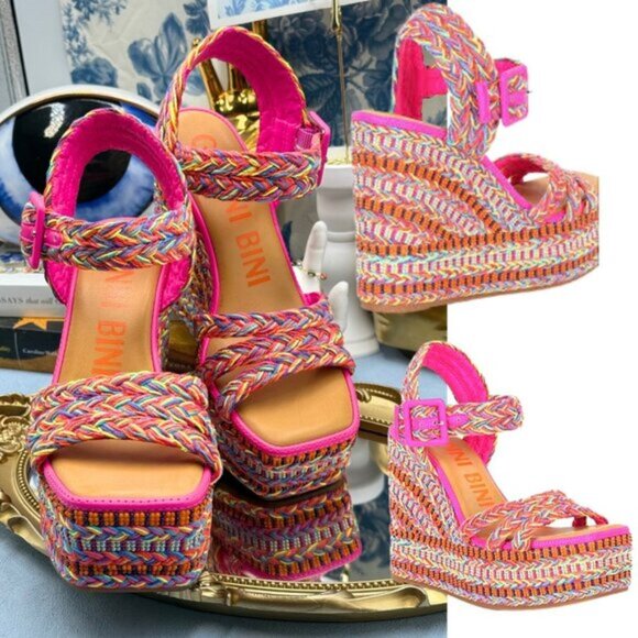 🆕 GIANNI BINI 🧿 NWOB Santi Woven Beaded Wedge Sandals - Rainbow Multi, Sz US 7 - Picture 1 of 12